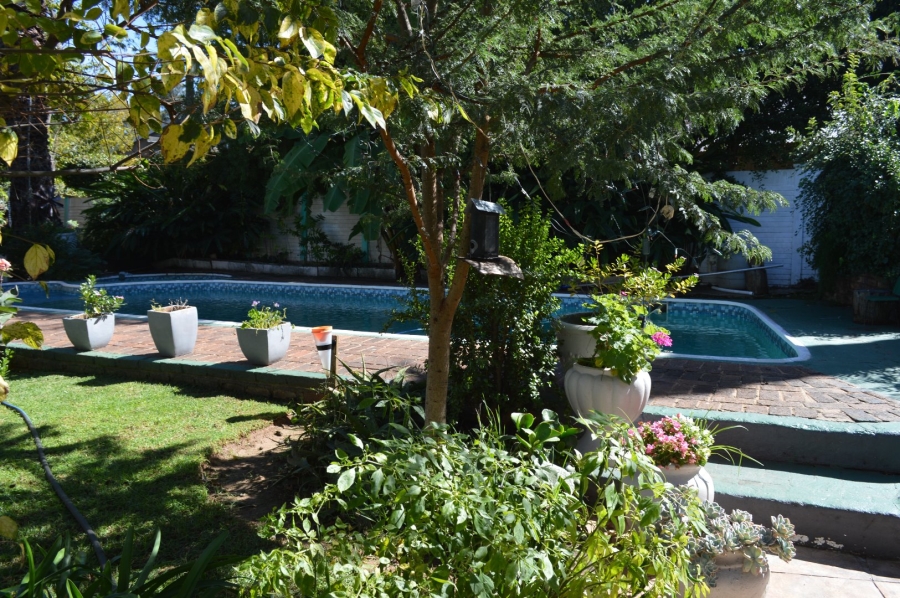 8 Bedroom Property for Sale in Wilkoppies North West